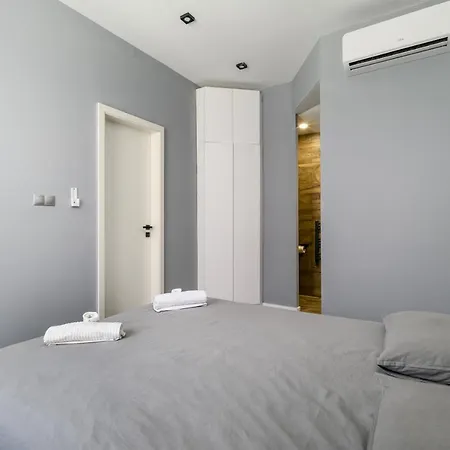 Lion 3bedroom In Hear Of Apartament
